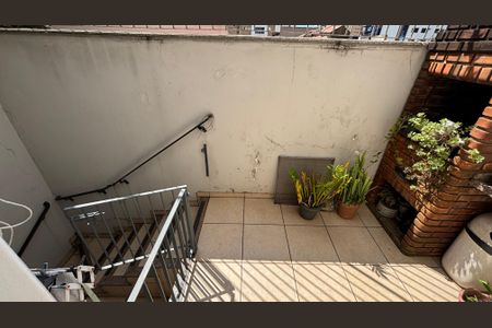 Casa à venda com 190m², 3 quartos e 4 vagas Casa à venda com 190m², 3 quartos e 4 vagasChurrasqueira