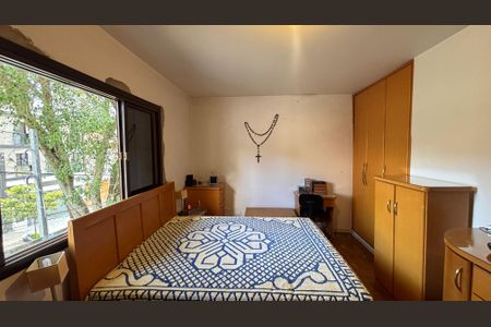 Casa à venda com 190m², 3 quartos e 4 vagas Casa à venda com 190m², 3 quartos e 4 vagasSuite