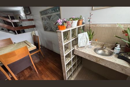 Casa à venda com 190m², 3 quartos e 4 vagas Casa à venda com 190m², 3 quartos e 4 vagasSala = Sala de Jantar