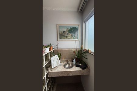 Casa à venda com 190m², 3 quartos e 4 vagas Casa à venda com 190m², 3 quartos e 4 vagasSala = Sala de Jantar