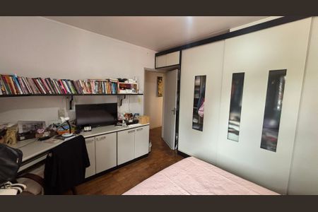 Casa à venda com 190m², 3 quartos e 4 vagas Casa à venda com 190m², 3 quartos e 4 vagasQuarto 1