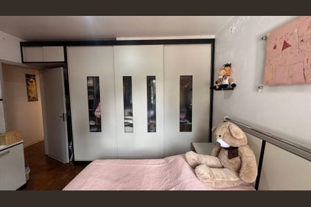 Casa à venda com 190m², 3 quartos e 4 vagas Casa à venda com 190m², 3 quartos e 4 vagasQuarto 1