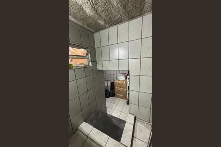 Casa à venda com 190m², 3 quartos e 4 vagas Casa à venda com 190m², 3 quartos e 4 vagasPorão