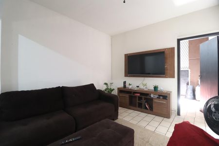 Casa para alugar com 360m², 2 quartos e 3 vagasSala