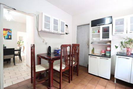 Casa para alugar com 360m², 2 quartos e 3 vagasCozinha