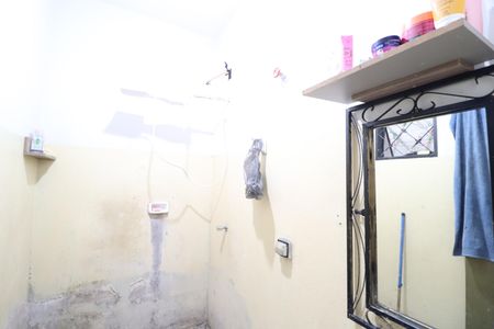 Casa para alugar com 360m², 2 quartos e 3 vagasBanheiro do Quarto 2