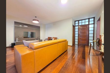 Apartamento à venda com 204m², 4 quartos e 4 vagas Apartamento à venda com 204m², 4 quartos e 4 vagasSala