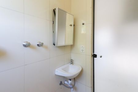 Casa para alugar com 120m², 3 quartos e sem vaga Casa para alugar com 120m², 3 quartos e sem vaga Banheiro 2