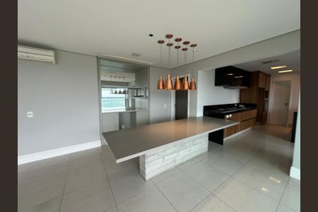 Apartamento à venda com 196m², 3 quartos e 3 vagasSala