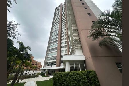 Apartamento à venda com 196m², 3 quartos e 3 vagasFachada