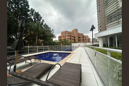 Apartamento à venda com 196m², 3 quartos e 3 vagasÁrea comum - Piscina
