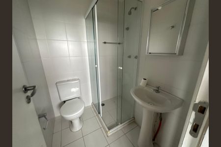 Apartamento à venda com 196m², 3 quartos e 3 vagasBanheiro de serviço