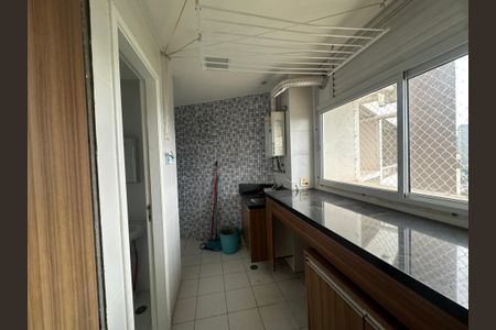 Apartamento à venda com 196m², 3 quartos e 3 vagasÁrea de Serviço