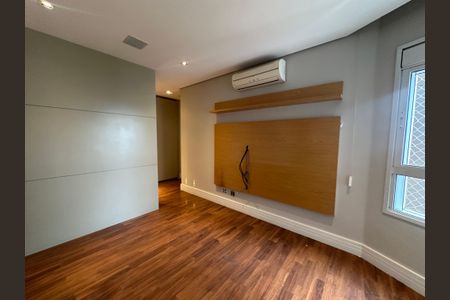 Apartamento à venda com 196m², 3 quartos e 3 vagasSuíte 1