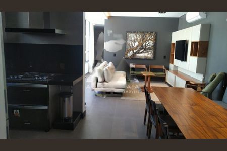 Apartamento à venda com 2 quartos, 55m² em Santa Efigênia, Belo Horizonte