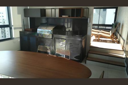 Apartamento à venda com 2 quartos, 55m² em Santa Efigênia, Belo Horizonte