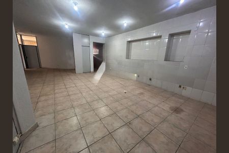 Casa à venda com 4 quartos, 280m² em Floresta, Belo Horizonte