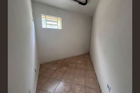 Casa à venda com 280m², 4 quartos e 4 vagas