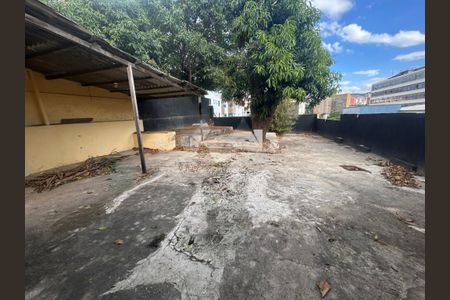 Casa à venda com 280m², 4 quartos e 4 vagas