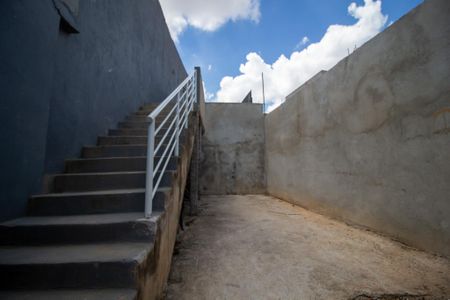 Studio para alugar com 30m², 1 quarto e sem vaga Studio para alugar com 30m², 1 quarto e sem vagaEntrada