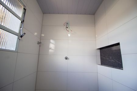 Studio para alugar com 30m², 1 quarto e sem vaga Studio para alugar com 30m², 1 quarto e sem vagaBanheiro