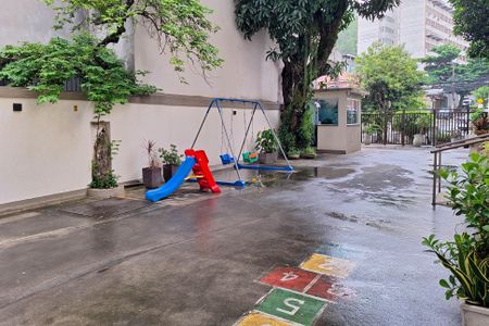 Apartamento à venda com 45m², 1 quarto e 1 vagaÁrea comum