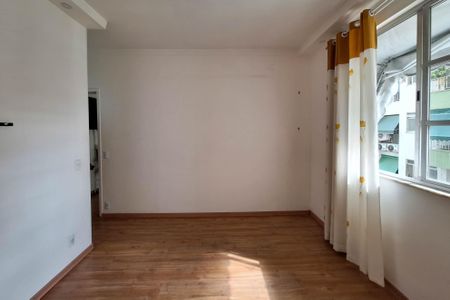 Apartamento à venda com 45m², 1 quarto e 1 vagaSuíte 