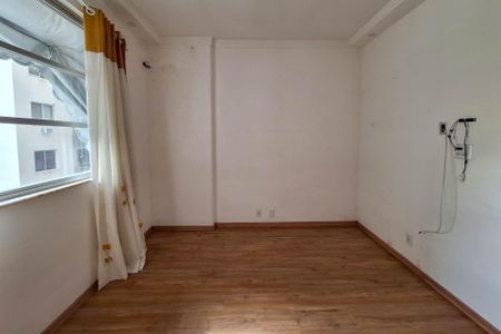 Suíte  de apartamento à venda com 1 quarto, 45m² em Icaraí, Niterói