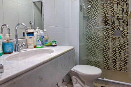 Apartamento à venda com 45m², 1 quarto e 1 vagaBanheiro da Suíte 