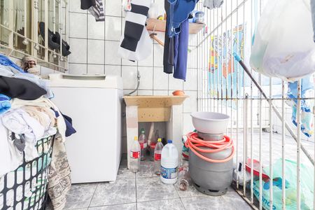 Casa à venda com 147m², 2 quartos e 1 vagaCasa 1 - Área de Serviço