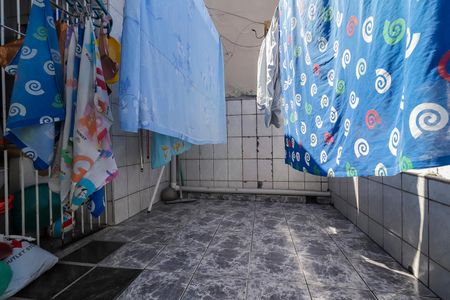 Casa à venda com 147m², 2 quartos e 1 vagaCasa 1 - Área de Serviço