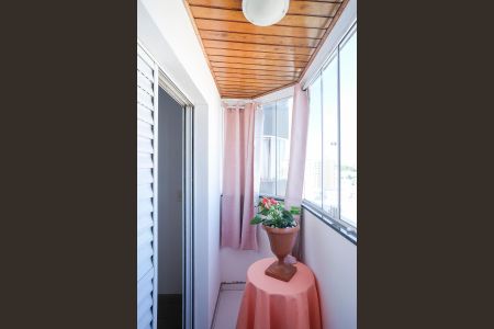 Apartamento para alugar com 85m², 2 quartos e 1 vagaVaranda da suíte