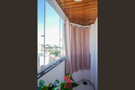 Apartamento para alugar com 85m², 2 quartos e 1 vagaVaranda da suíte