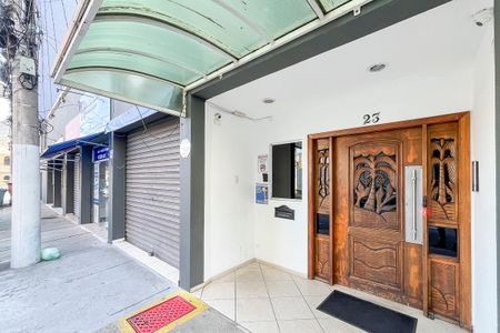 Apartamento para alugar com 85m², 2 quartos e 1 vagaFachada + plaquinha
