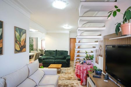 Apartamento para alugar com 85m², 2 quartos e 1 vagaSala