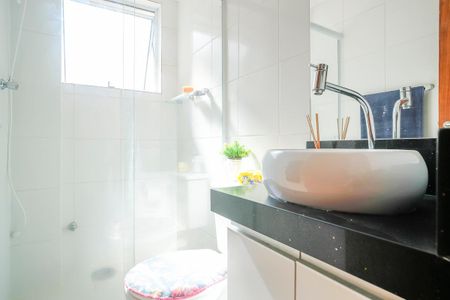 Apartamento para alugar com 85m², 2 quartos e 1 vagaBanheiro da suíte