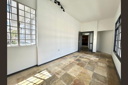 Casa para alugar com 335m², 3 quartos e 4 vagasQuarto 1