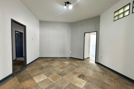 Casa para alugar com 335m², 3 quartos e 4 vagasSala 2