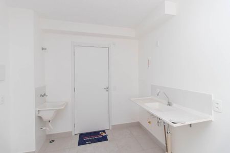 Apartamento para alugar com 33m², 2 quartos e sem vaga Apartamento para alugar com 33m², 2 quartos e sem vagaSala/Cozinha