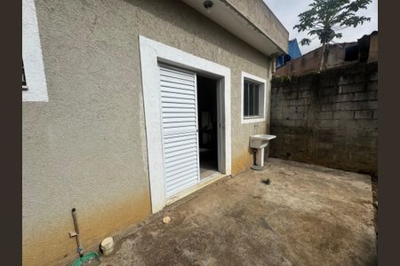 Casa para alugar com 400m², 2 quartos e 2 vagas Casa para alugar com 400m², 2 quartos e 2 vagasÁrea de Serviço