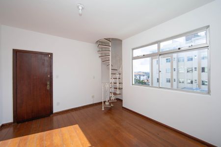 Apartamento para alugar com 120m², 4 quartos e 1 vaga