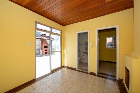 Apartamento para alugar com 120m², 4 quartos e 1 vaga
