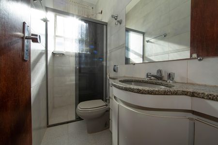 Apartamento para alugar com 120m², 4 quartos e 1 vaga