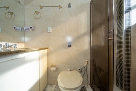 Apartamento para alugar com 120m², 4 quartos e 1 vaga