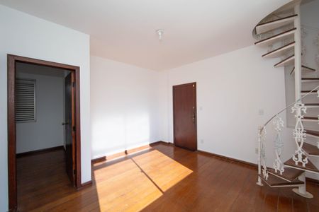 Apartamento para alugar com 120m², 4 quartos e 1 vaga