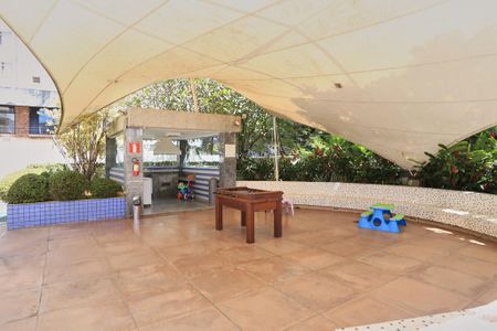 Apartamento para alugar com 138m², 4 quartos e 2 vagasÁrea comum