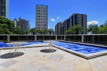 Apartamento para alugar com 138m², 4 quartos e 2 vagasÁrea comum - Piscina