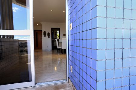 Apartamento para alugar com 138m², 4 quartos e 2 vagasVaranda da Sala