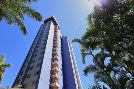 Apartamento para alugar com 138m², 4 quartos e 2 vagasFachada
