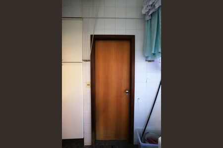 Apartamento para alugar com 138m², 4 quartos e 2 vagasQuarto de Serviço